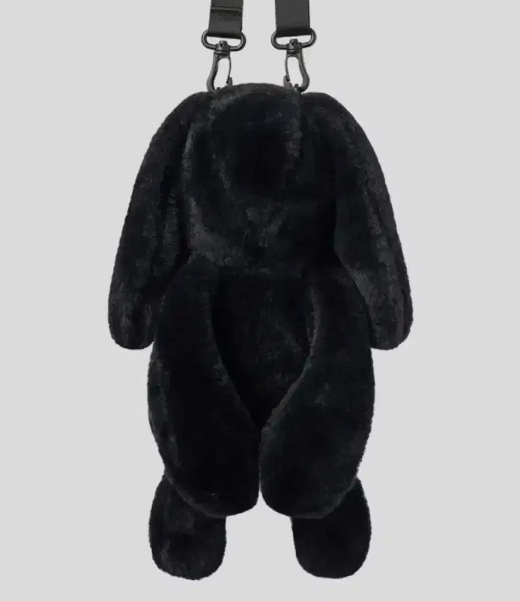 以下 売っています laugher ラッパー ウサギ クロスバッグ