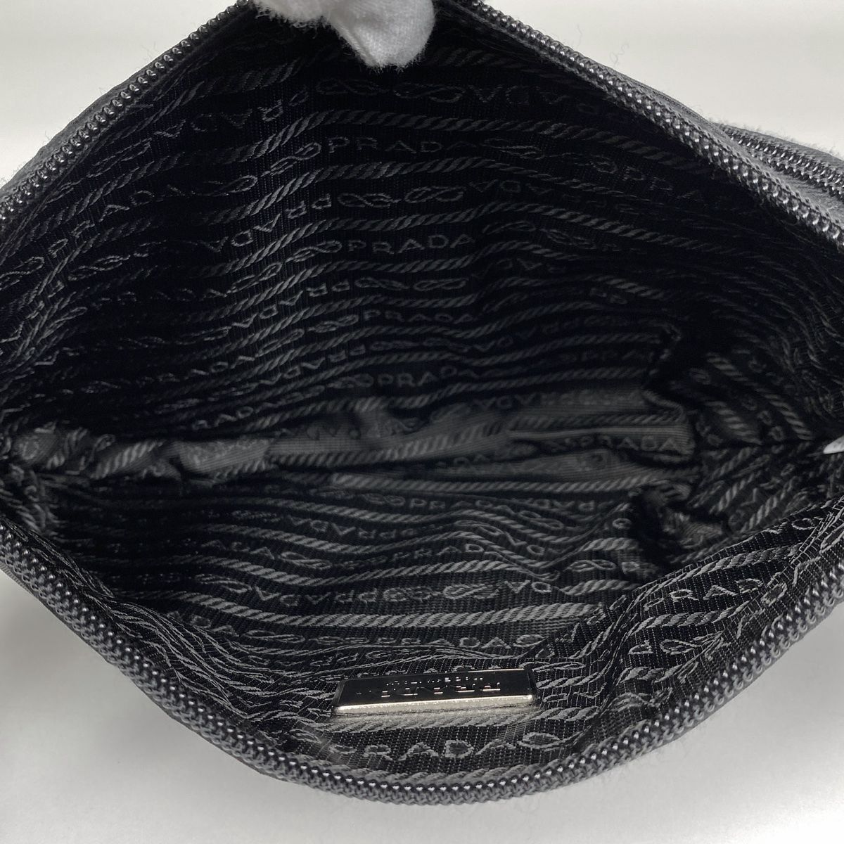 l16 プラダ 三角ロゴ ナイロン ブラック ウエストポーチ ボディバッグ