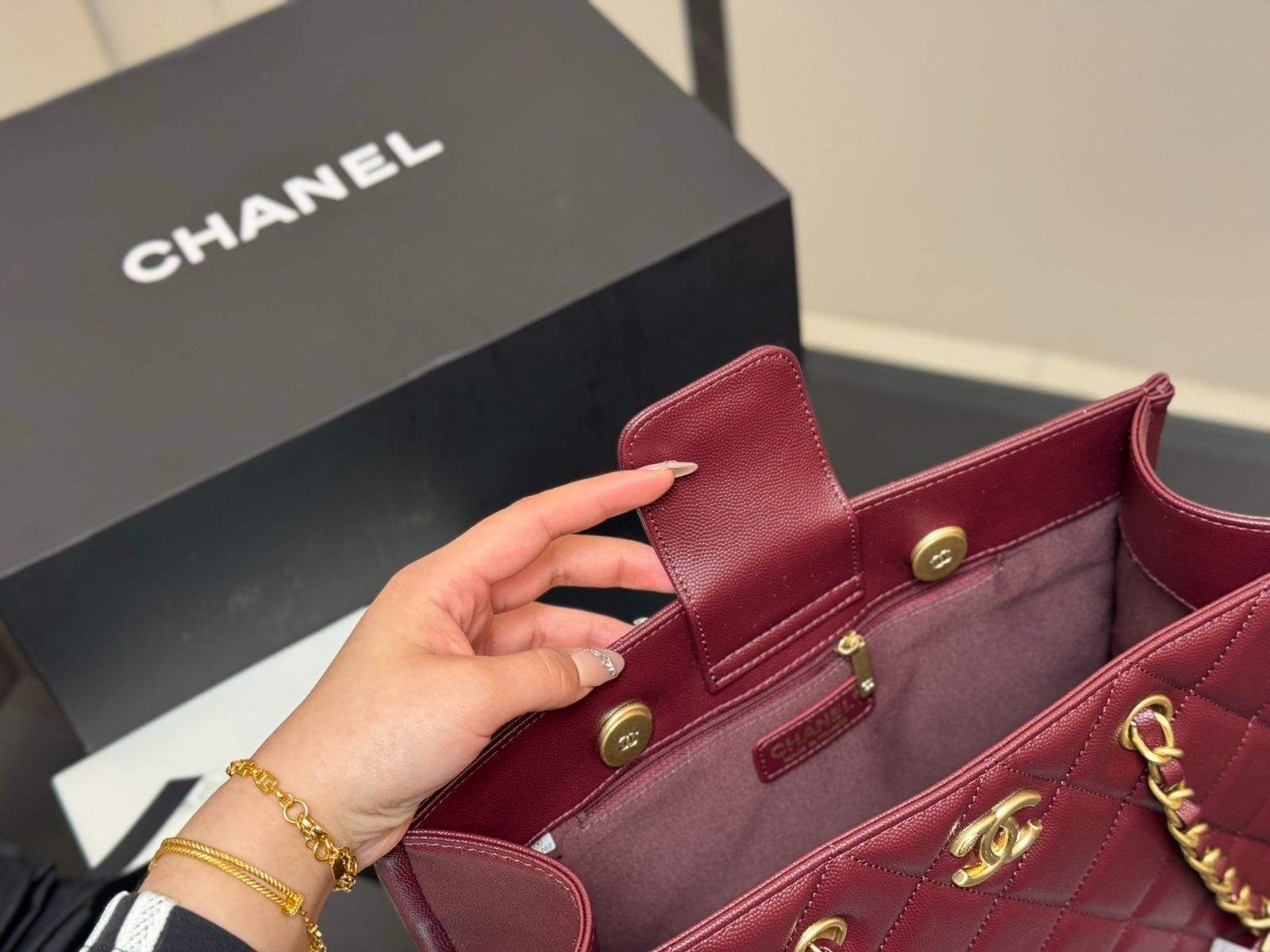 【大容量♡新作】CHANEL ショッピング バッグ 今日特価】Chanel Tote Shopping Bag チャネル トート