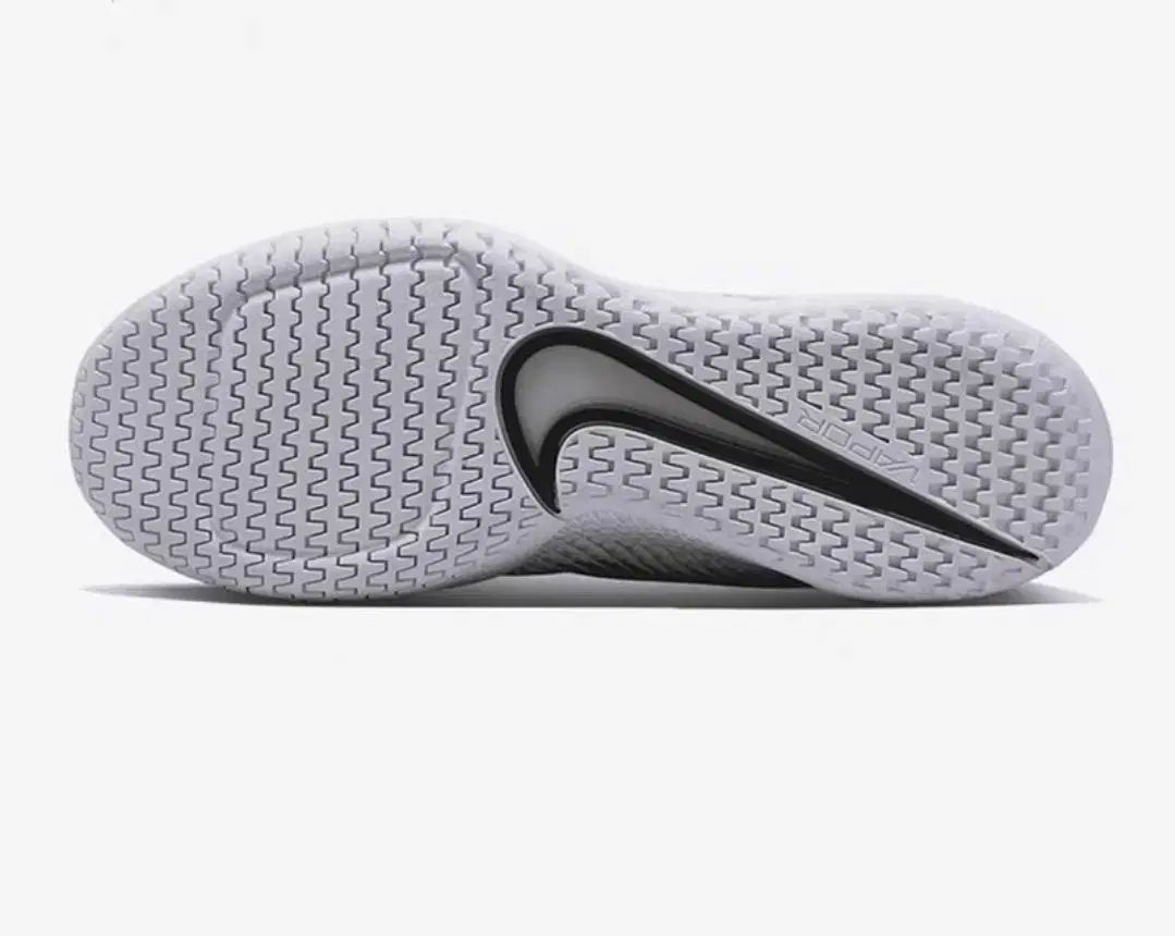 NIKE - 送料無料 新品 NIKE ズーム コート NXT HC  28 送料無料 新品 NIKE ズーム コート NXT HC 28（テニスシューズ
