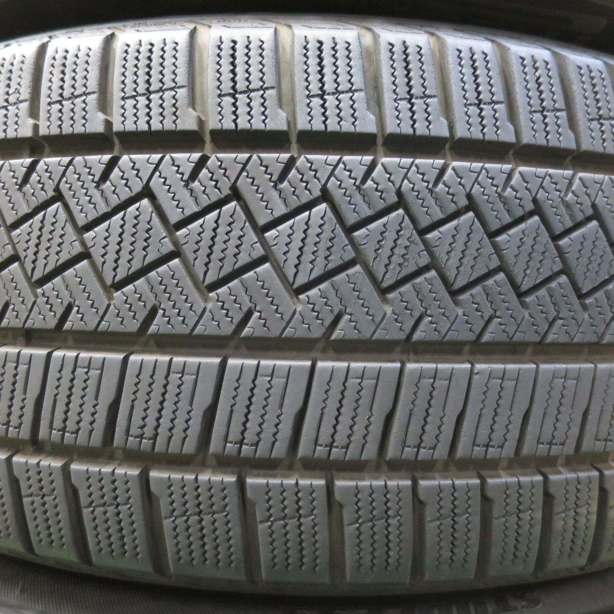 ピレリ アイスゼロ