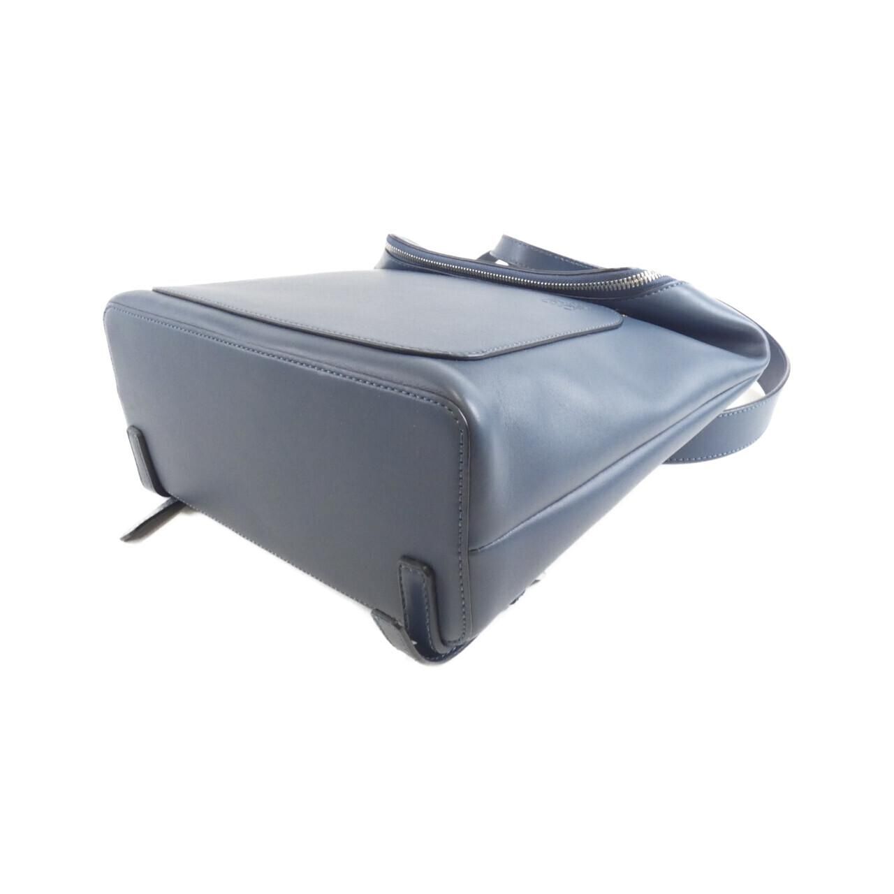 ロエベ ゴヤ スモール バックパック 329 56 U15 リュックサック - メルカリ 