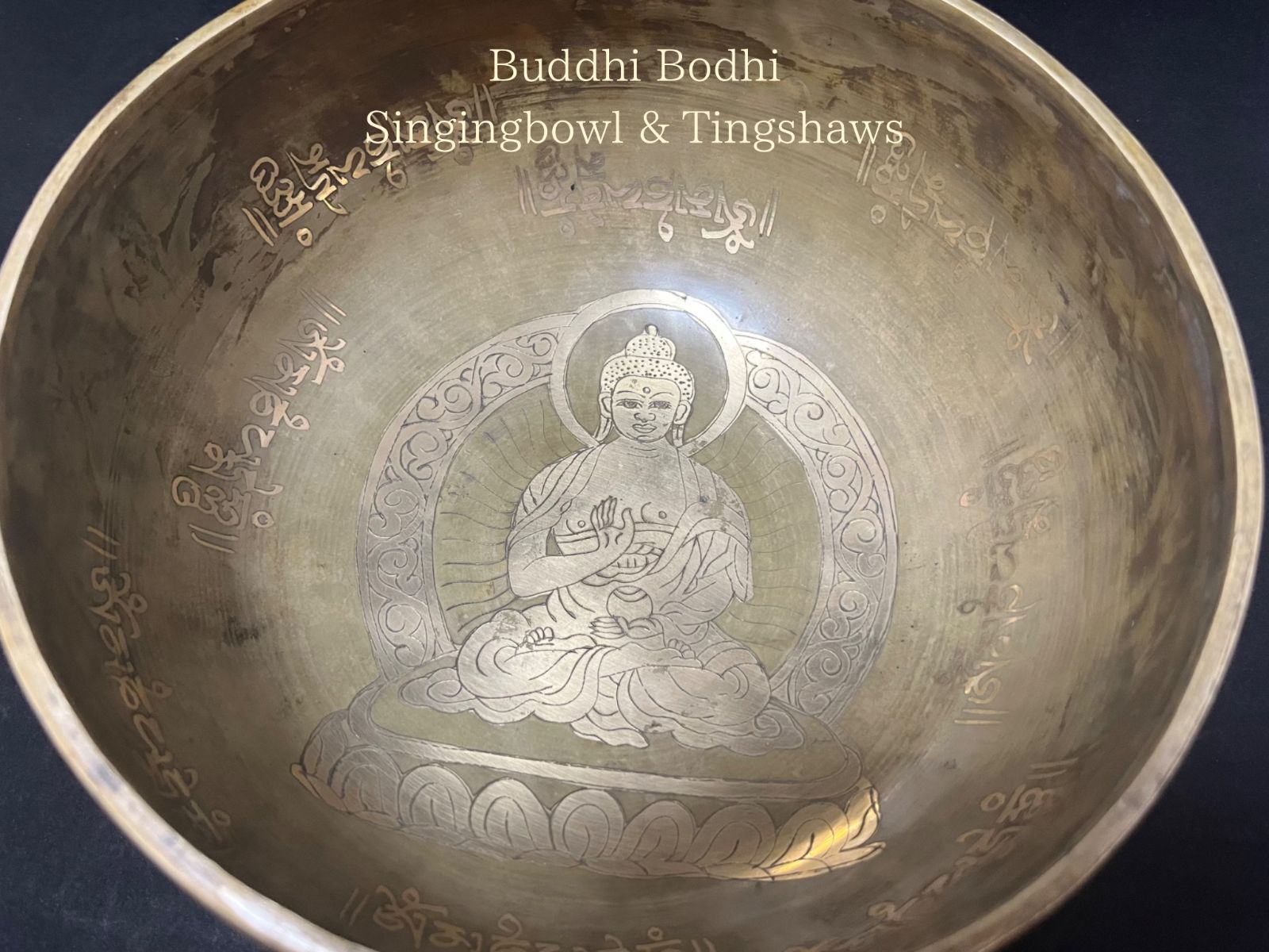 シンギングボウル　約30m  Buddha pada 仏陀御御足デザイン2 シンギングボウル 約30m Buddha pada 仏陀御御足デザイン2
