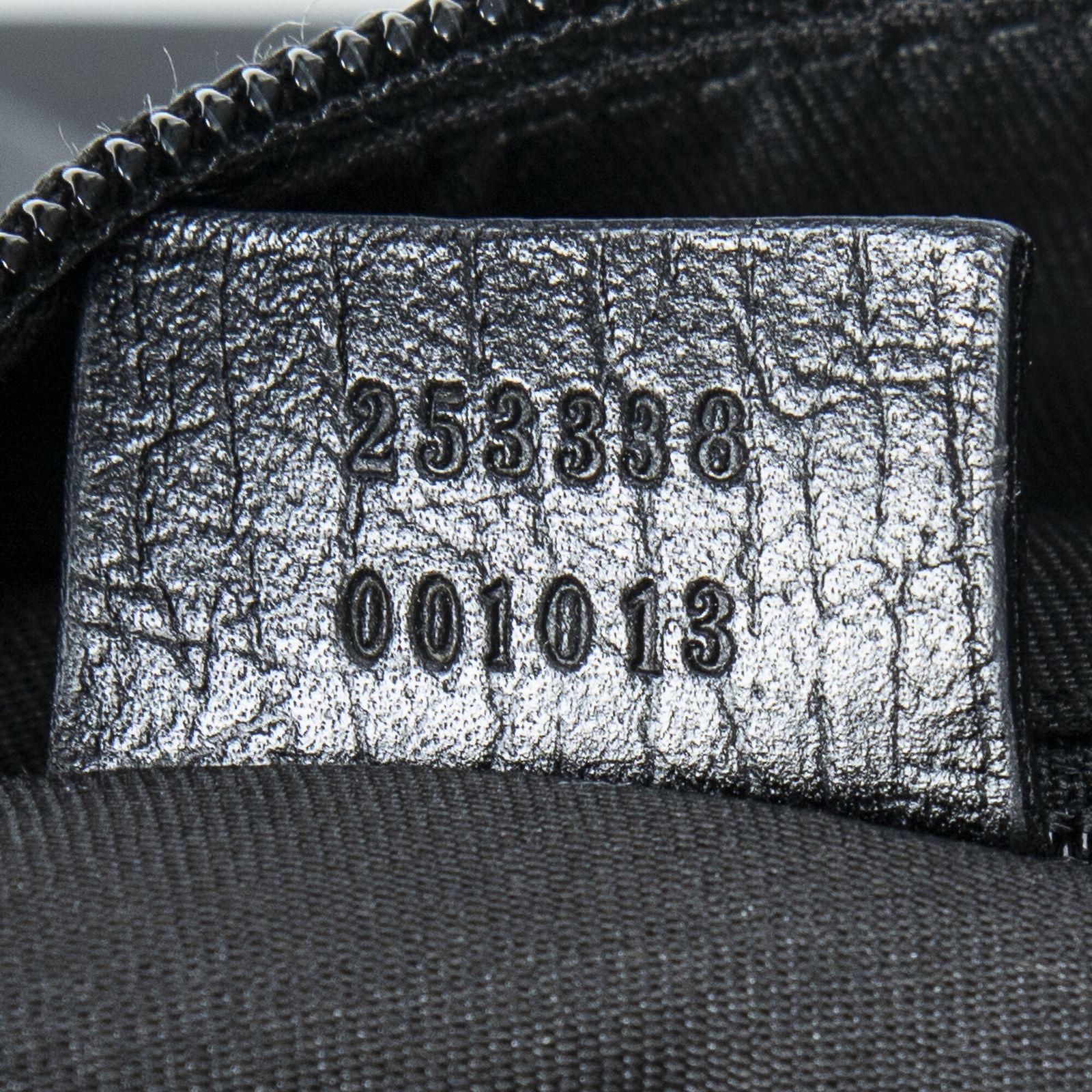 中古] GUCCI グッチレインズ ホーボー黒ジャンボGGキャンバスA
