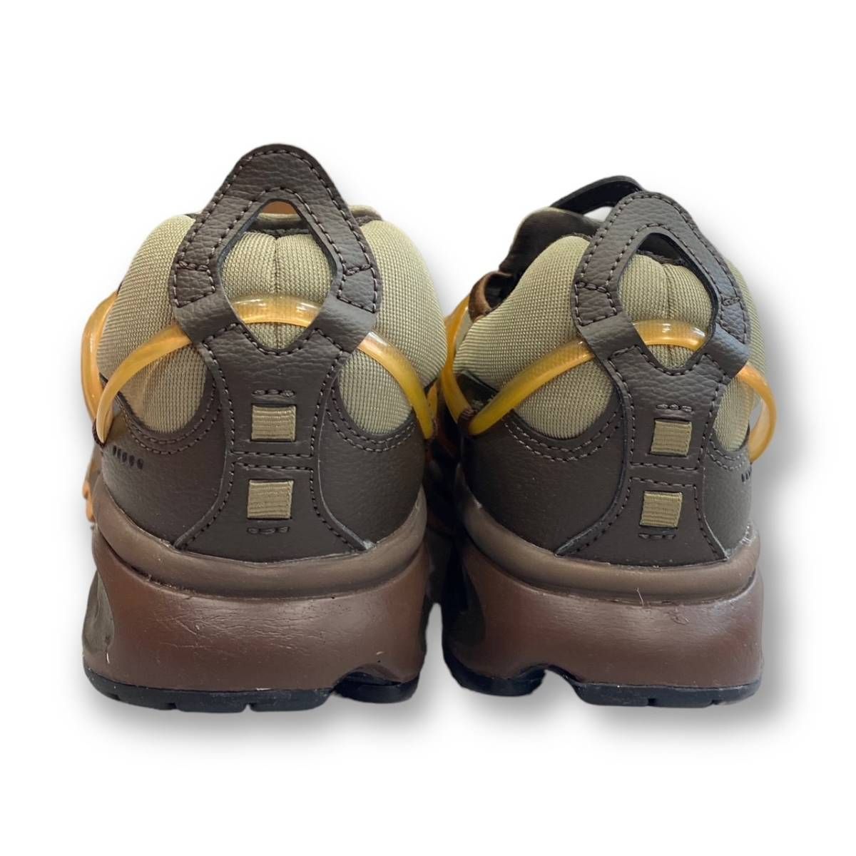 【超美品】NIKEAir Qukini DarkChocolate スニーカー NIKE AIR KUKINI KHAKI/DARK CHOCOLATE-LT COGNAC（ナイキ エア