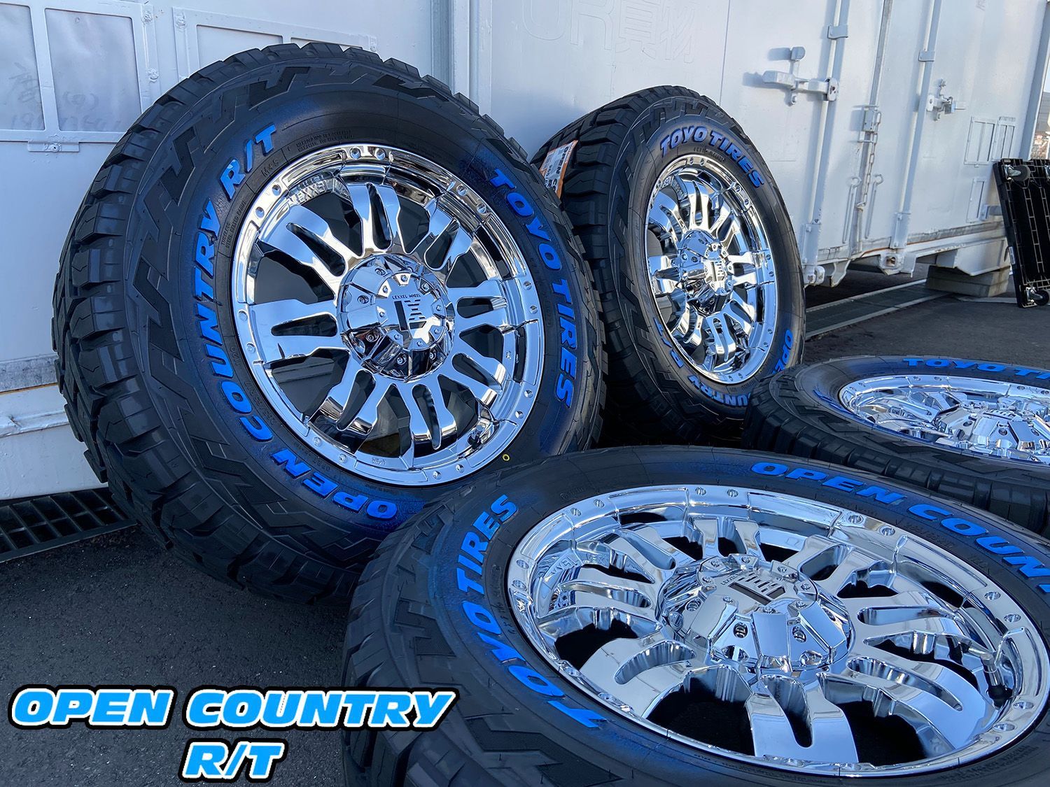 JL/JKラングラー ホイールセット 285/70R17インチ 5H127 ブラックライノ WARTHOG ワートホッグ GR BF グッドリッチ オールテレーン T/A KO2 ホワイトレター 引き取り限定 ラングラー 285⁄70R17 ジオランダー ホイールセット 5本