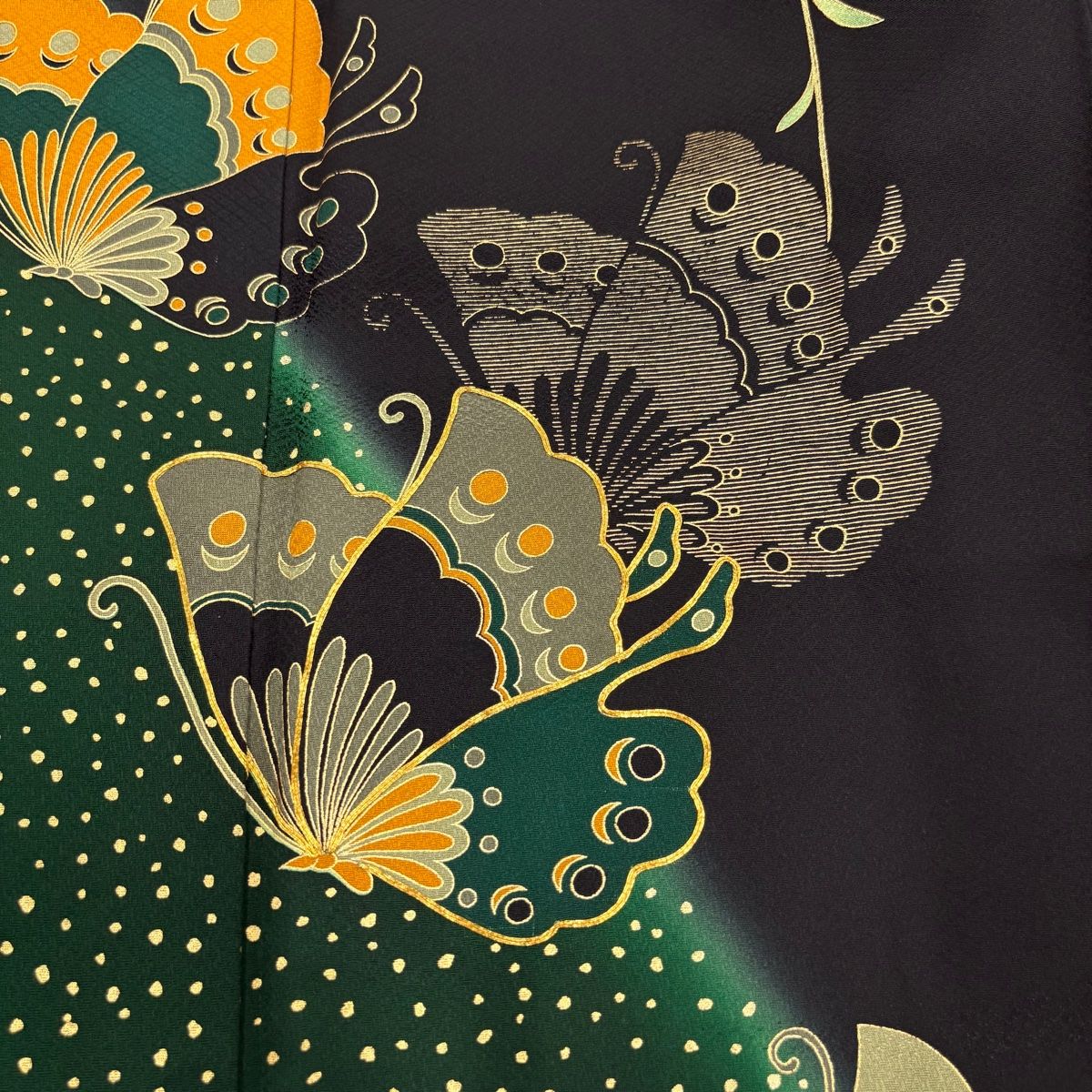 振袖 身丈154.5cm 裄丈64cm M 袷 御所車 枝梅 金糸 金彩 薄緑 正絹  