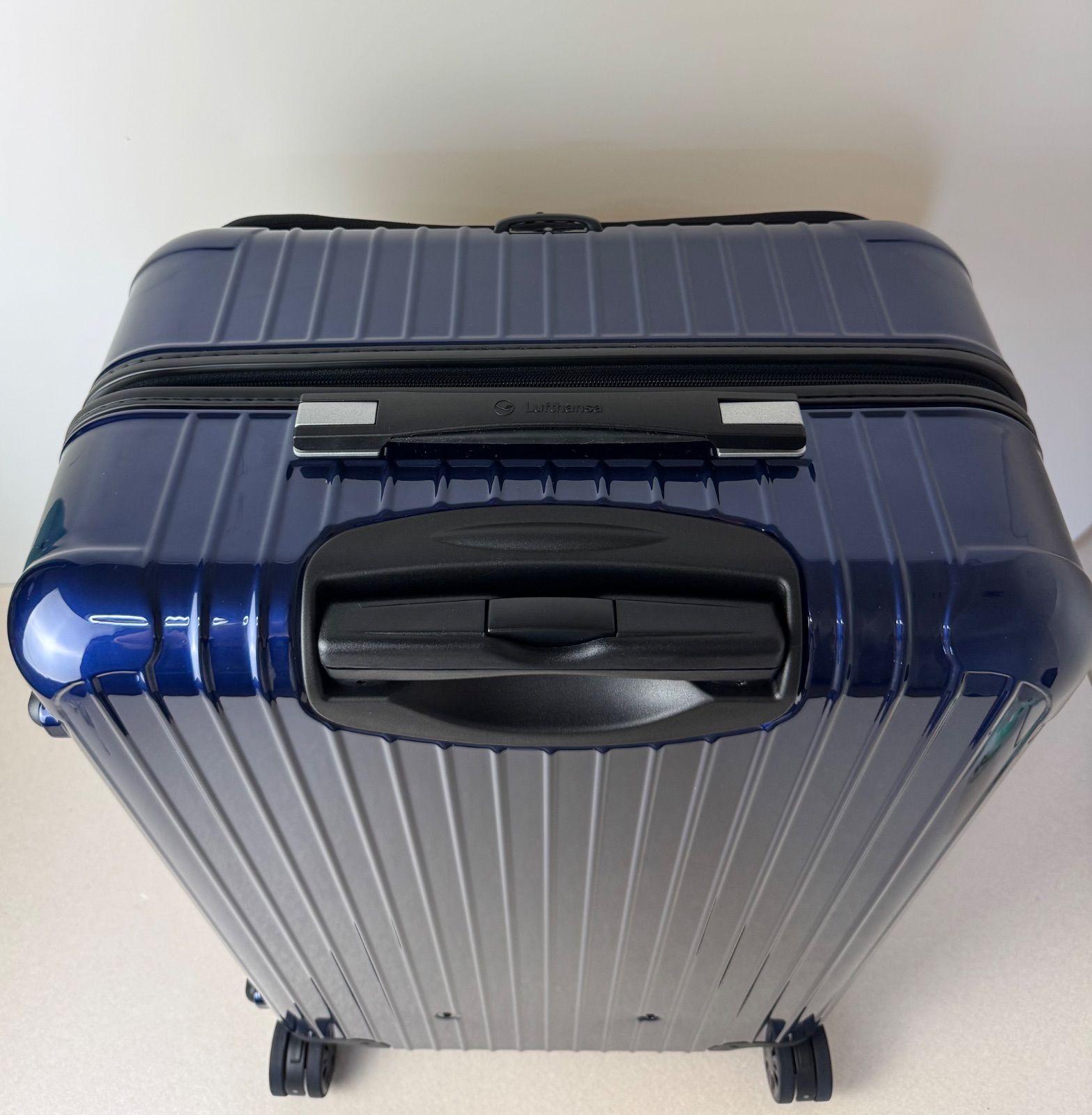 RIMOWA✖️ルフトハンザ ボレロコレクション Multiwheel 85L 4輪