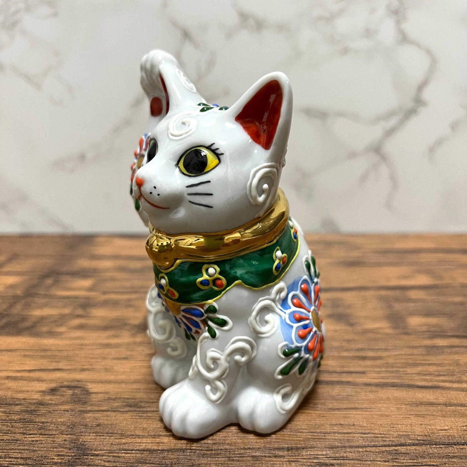 九谷焼】招き猫 4号 白盛 右手 金運招福 縁起物 新品 - メルカリ