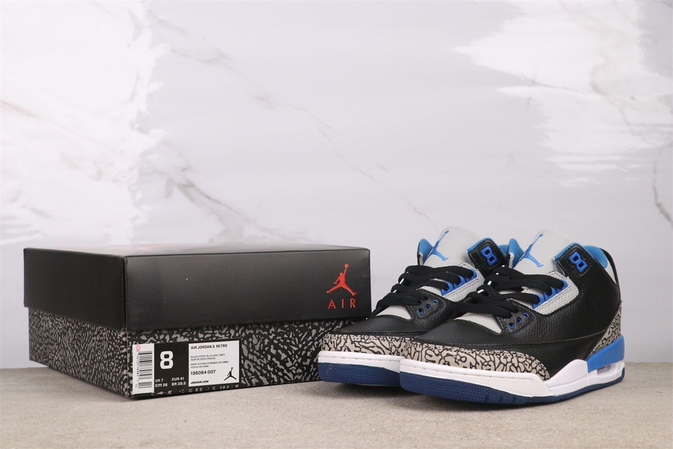 スポーツブルー