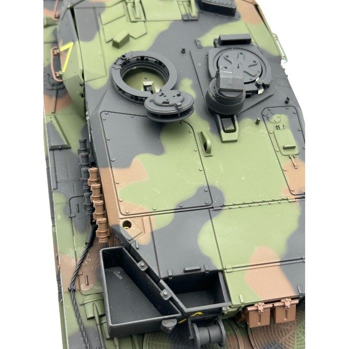 1/24 ドイツ連邦軍主力戦車 レオパルト2 A5 「バトルタンクシリーズ No.4」 バンド5 27.195MHz仕様 [BT-4] ラジコン 戦車  マルイ エアーガン 中古 W４ - メルカリ