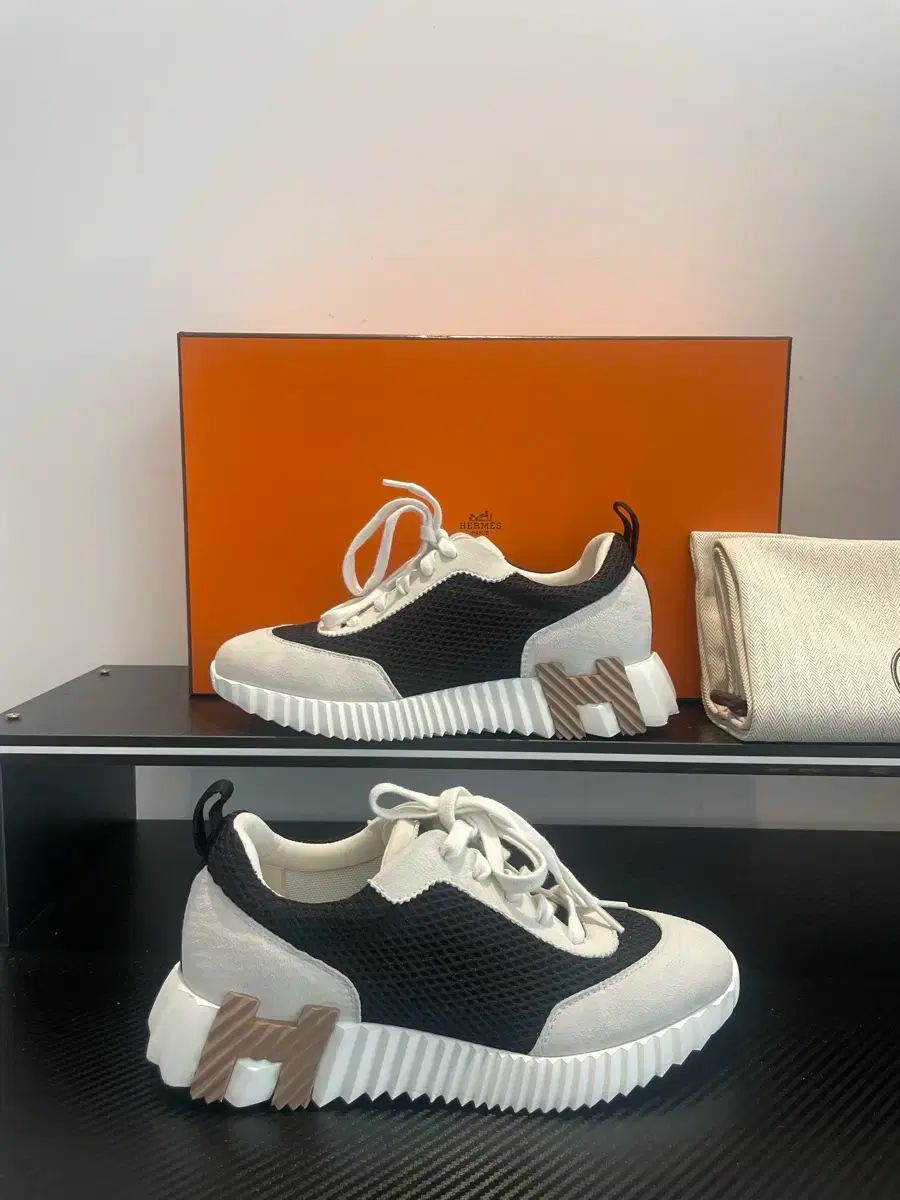 HERMES エルメス バウンシング 36 5 メッシュ スエード ゴートスキン