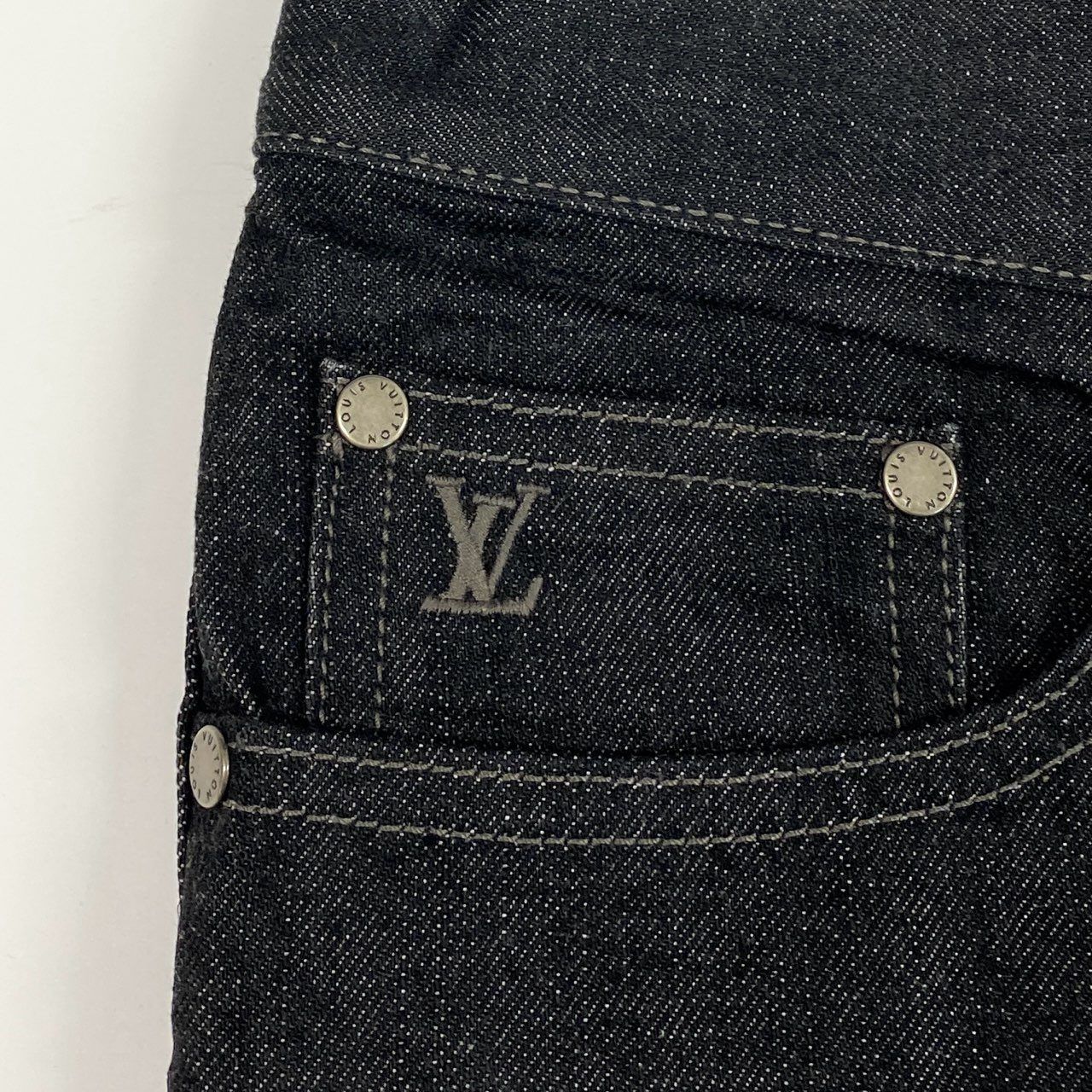7i25 《美品》LOUIS VUITTON ルイヴィトン デニムパンツ ボトムス