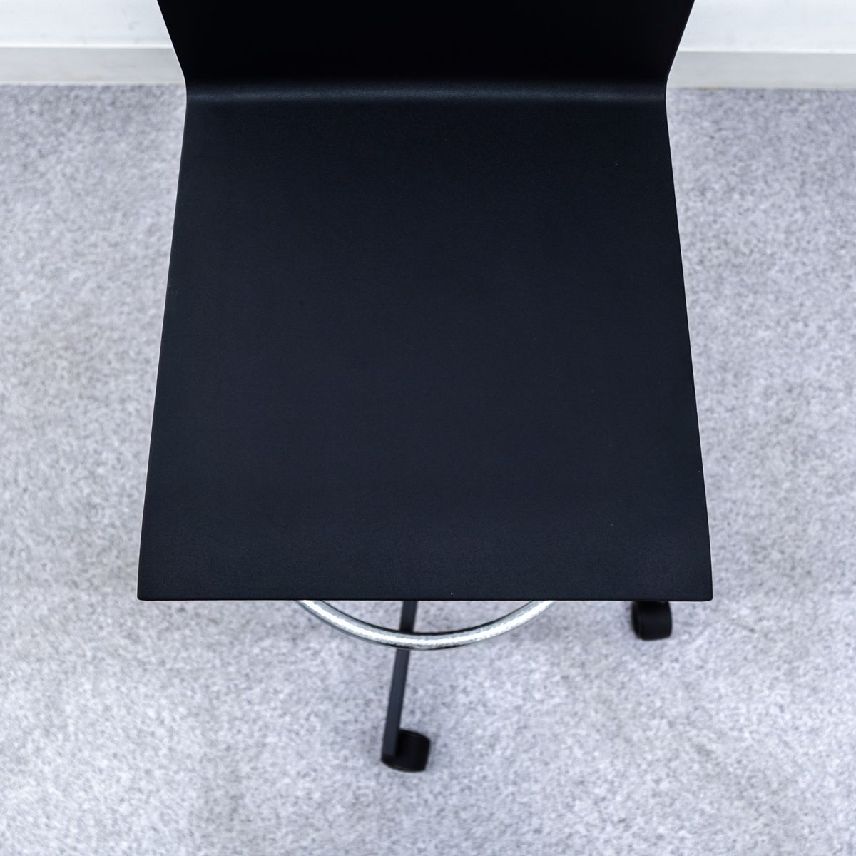 ベーシックダーク