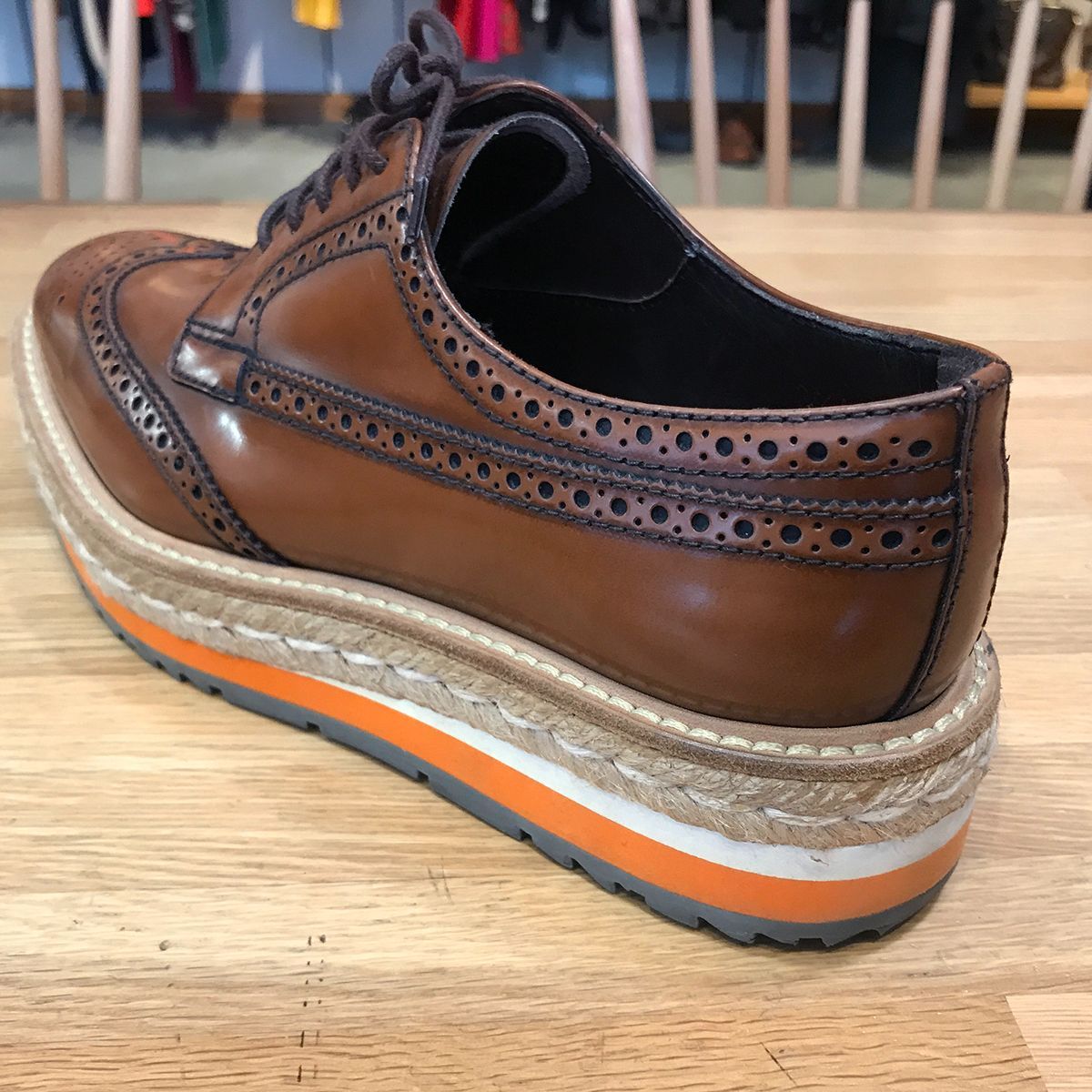 超美品】 プラダ ウイングチップ エスパドリーユ ドレスシューズ 
