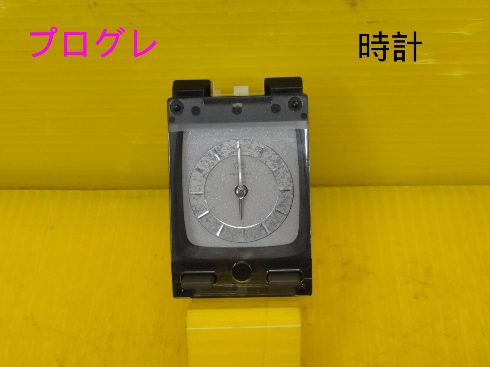 平成13年車 トヨタ JCG10 プログレ 時計 83910-51010 F30643