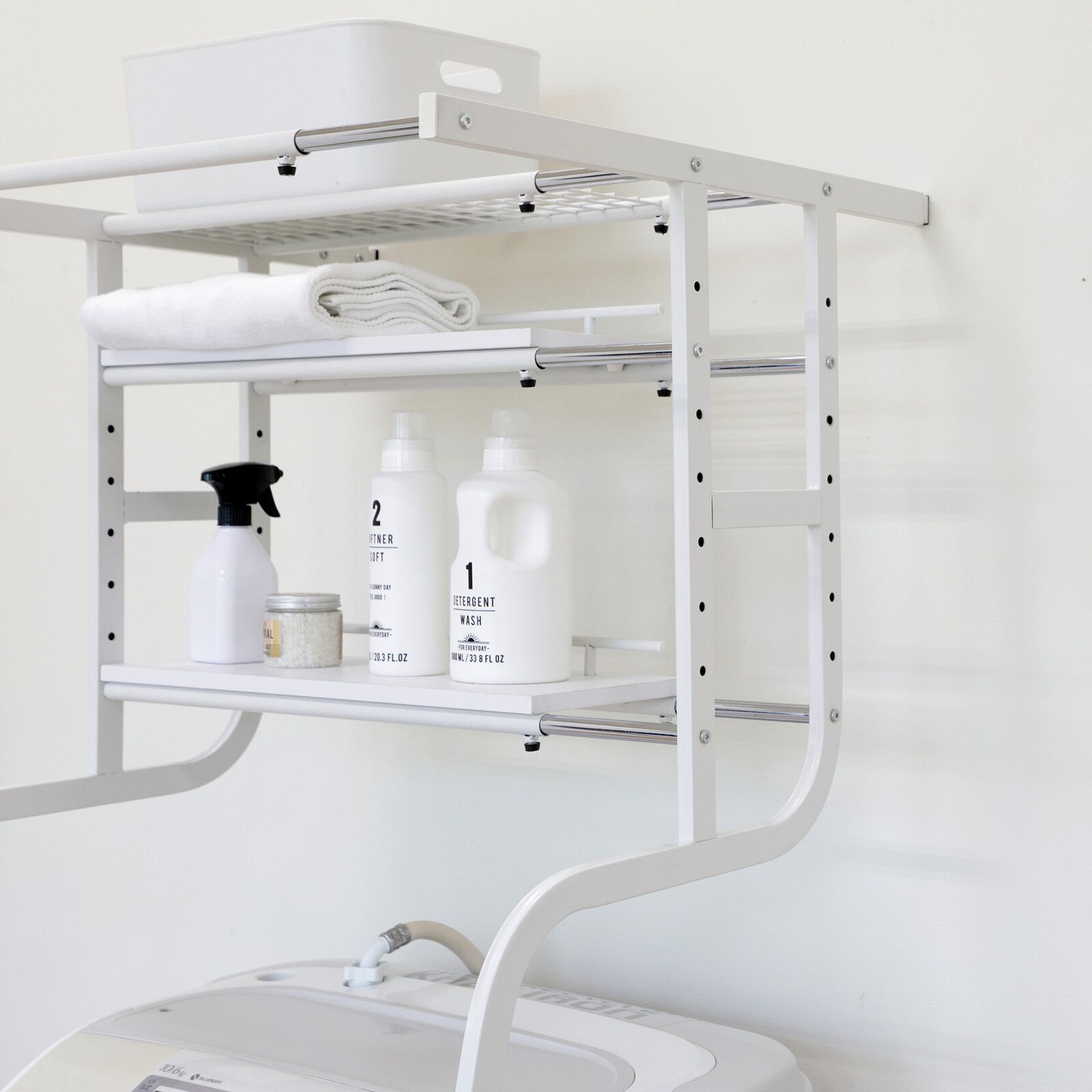 全国配信早速送料無料 ！ 立て掛け洗濯機ラック TKR 5718 WH 貴重