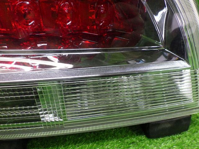H20　プレマシー　CREW　後期　テールライト　左右　セット　P7368 H20 プレマシー CREW テールライト 左右 セット P7368