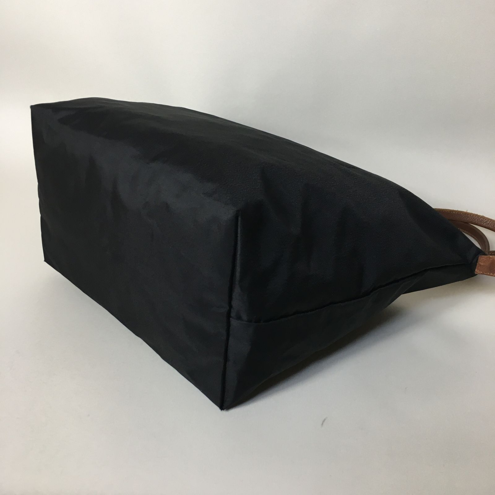 ロンシャン　ブラックレザートートバッグ【3/5までの出品です】 LONGCHAMP ロンシャン オールレザー トートバッグ ブラック ロゴ