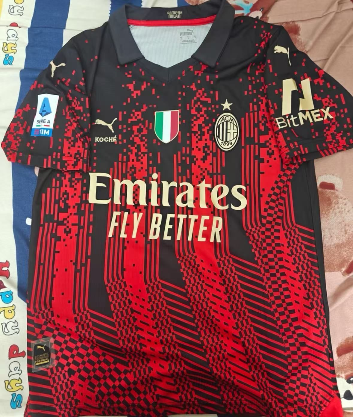 正規品　ACミラン　サッカーユニフォーム　テオ・エルナン　22/23 KOCHE ACミラン サッカーユニフォーム テオ・エルナン 22/23 KOCHE