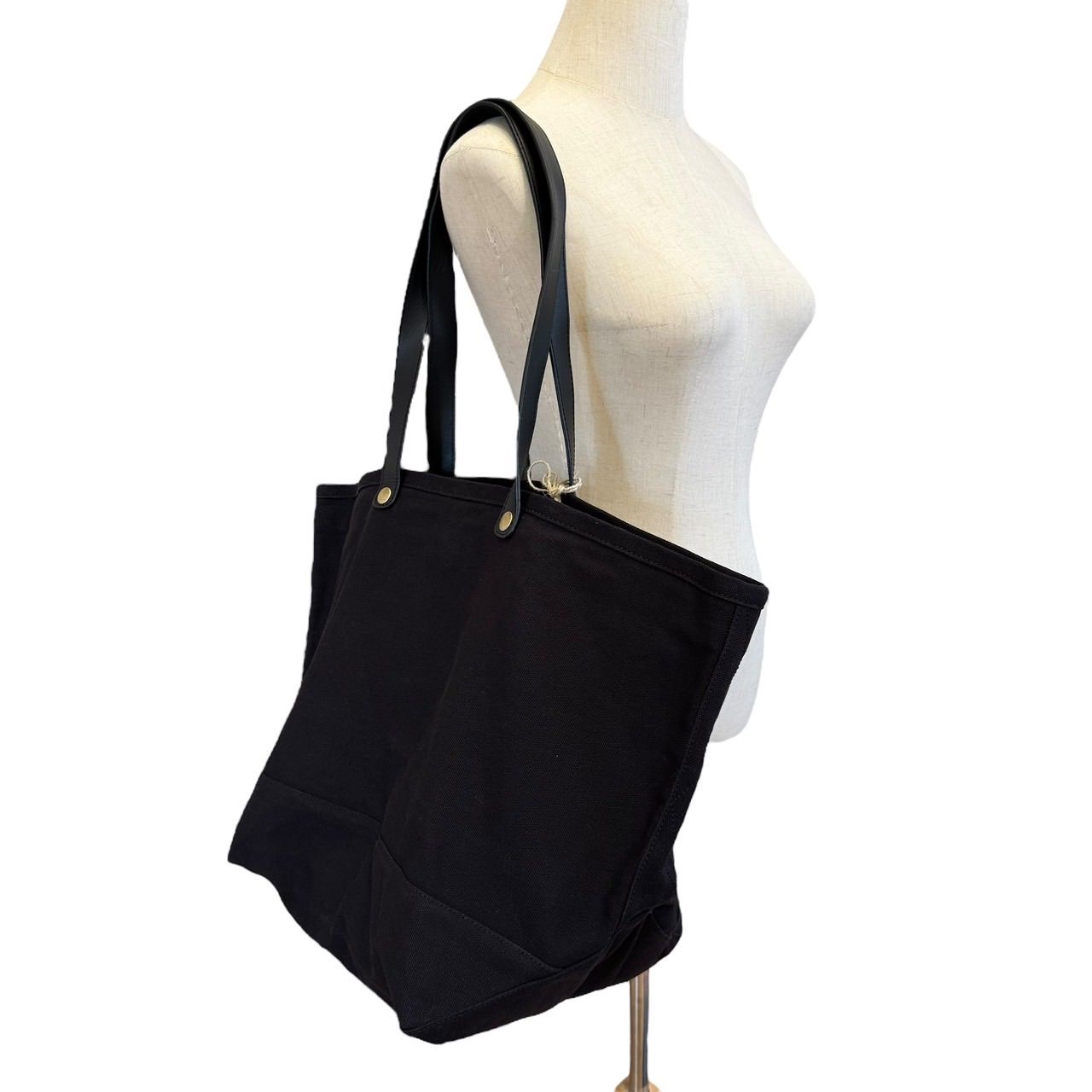 新品未使用品】 ヴィヴィアンウエストウッド vivienne westwood トート 
