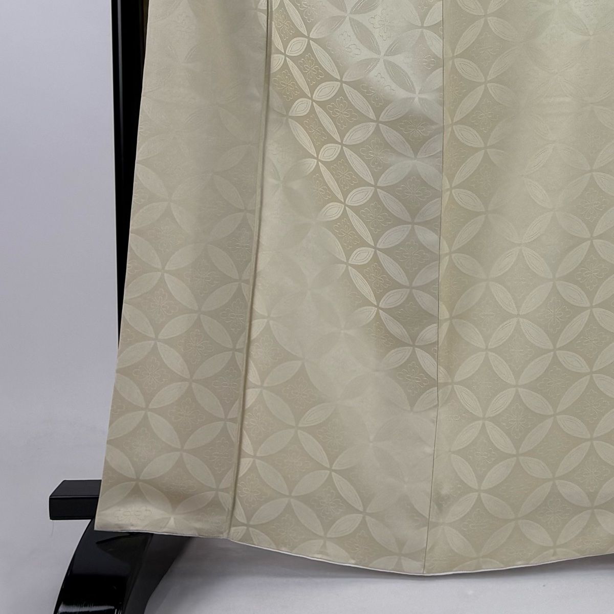 振袖 身丈164.5cm 裄丈67.5cm L 袷 七宝 花菱 ベージュ 正絹 名品