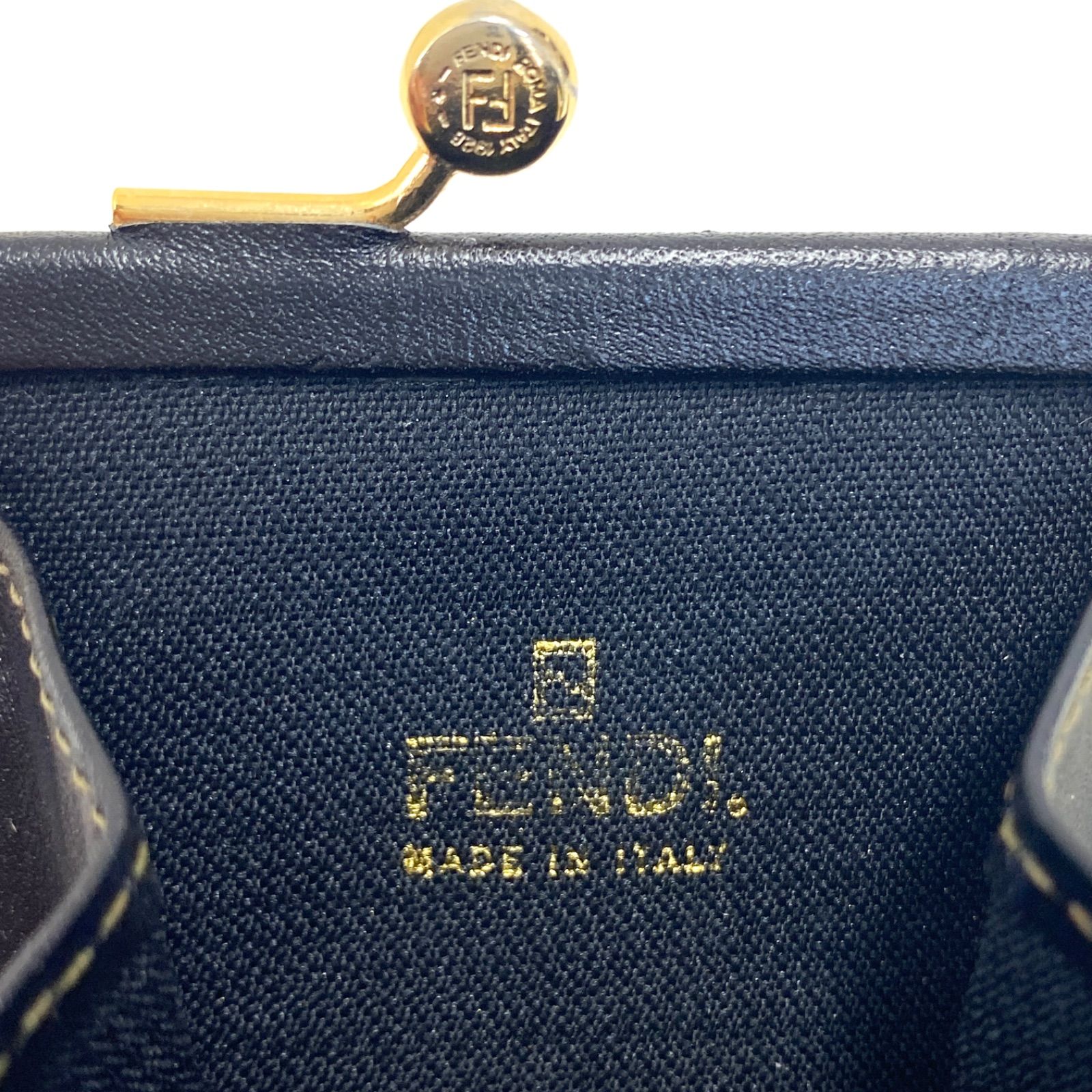 FENDI フェンディ ペカン柄 がま口コインケース 小銭入れ (小) - メルカリ