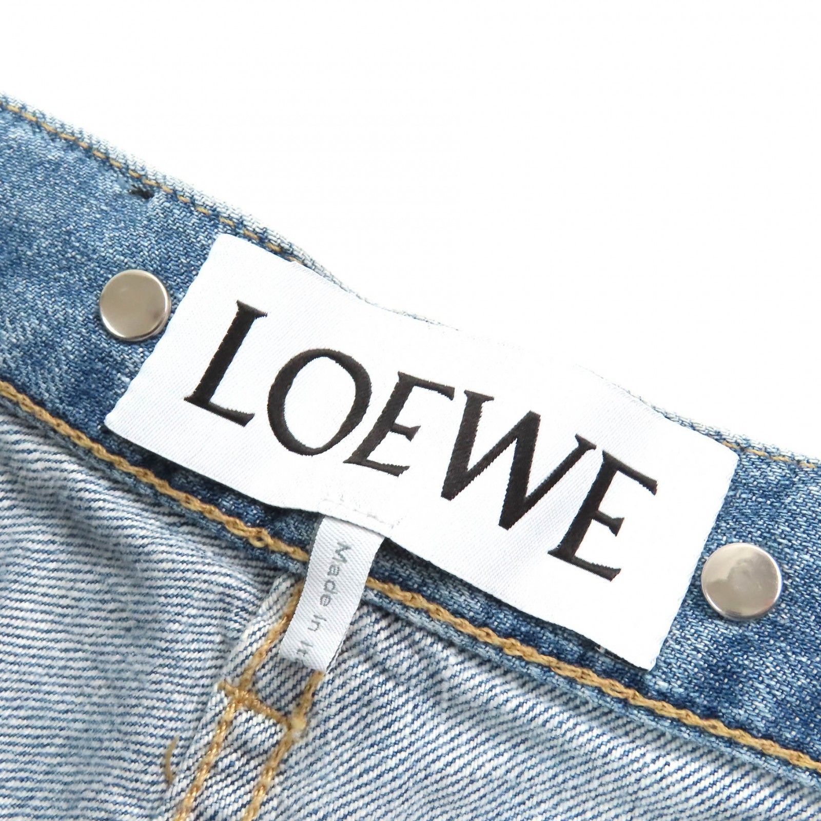 未使用品△LOEWE ロエベ D2292310IB ロゴレザーパッチ ボタンフライ サイドポケット クロップド ワイドレッグ デニムパンツ 32 正規品 未使用品△LOEWE ロエベ D2292310IB コットン100％ ロゴレザーパッチ