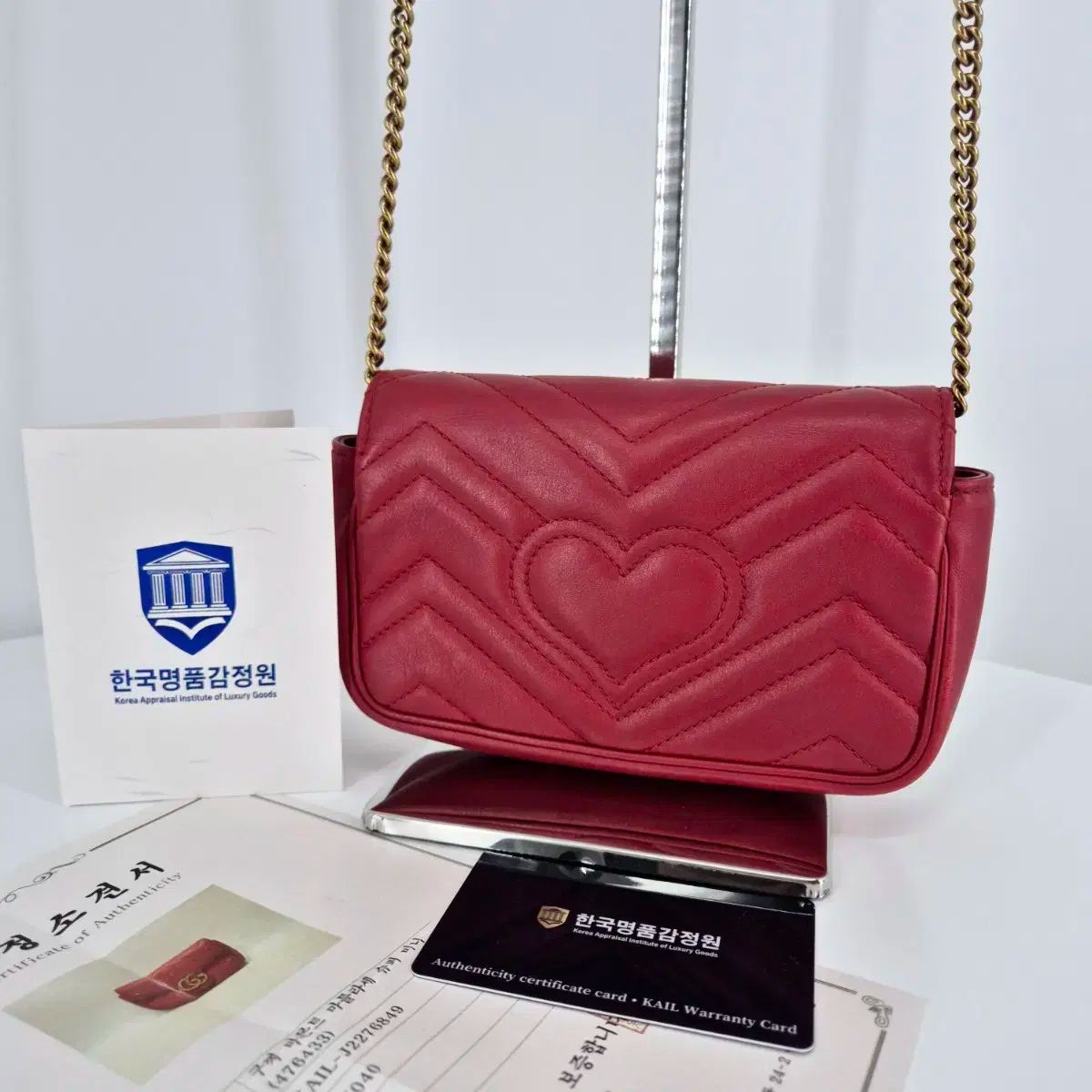 正規品 GUCCI(グッチ) GG マーモント スーパー ミニ チェーン クロス 