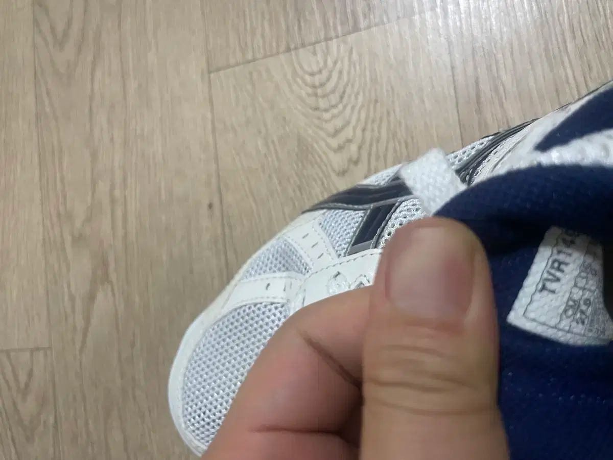 270size