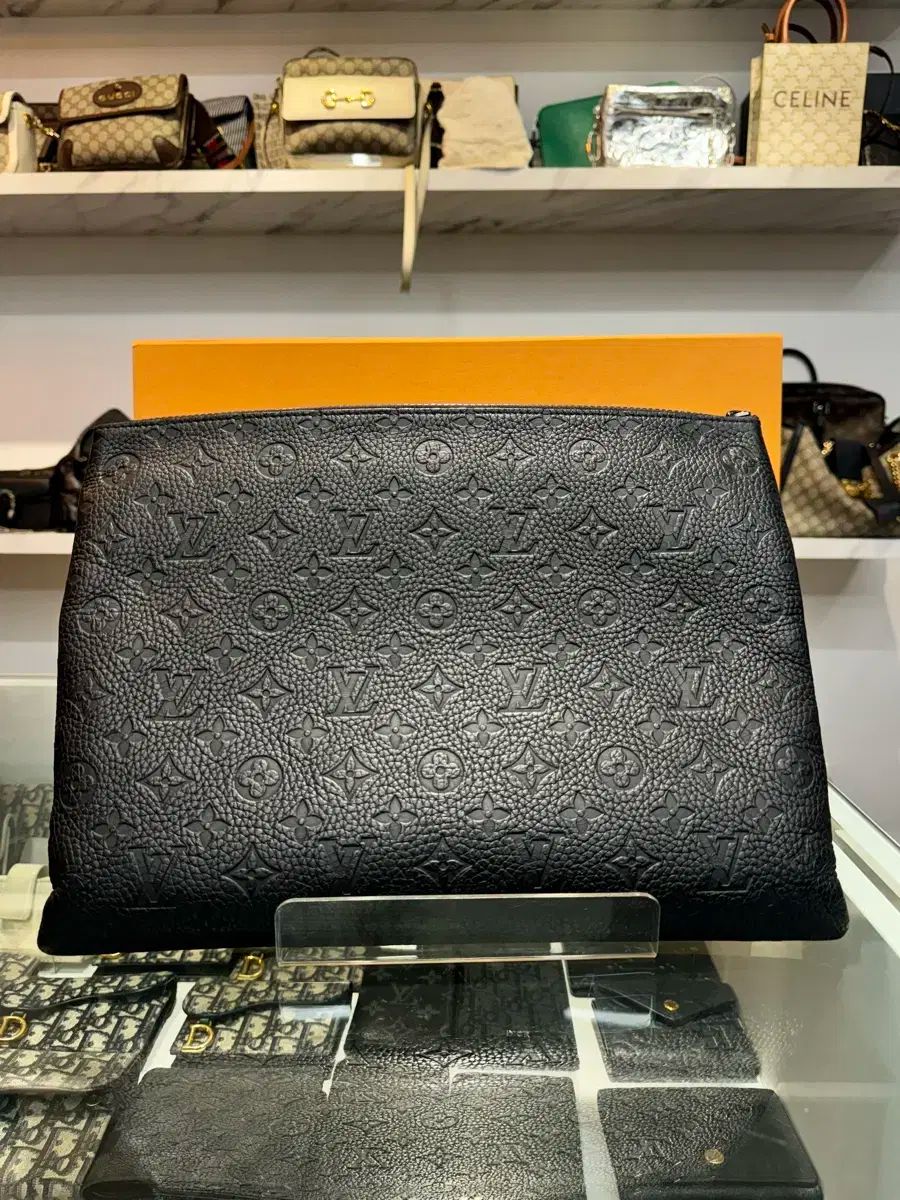 Louis Vuitton ヴァージル トゥー ウール モノグラム チェーン クラッチバッグ