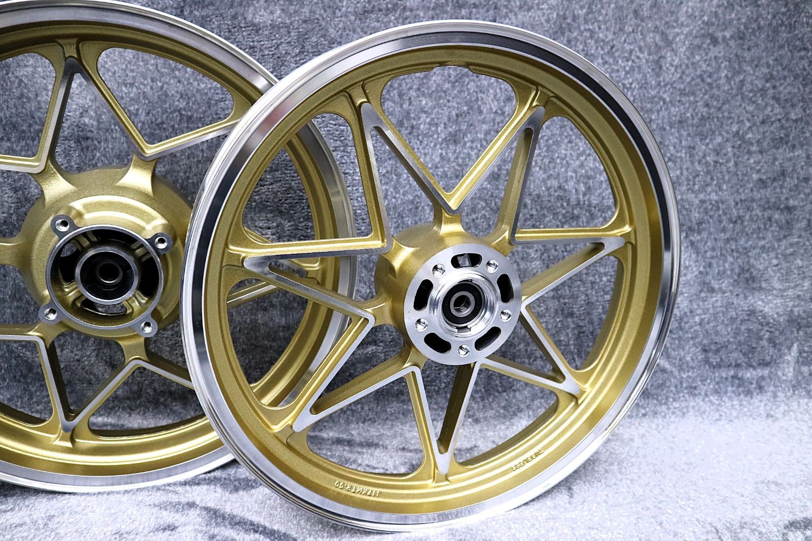 ゼファー750 ホイールセット ゴールド ゼファー 金 前後