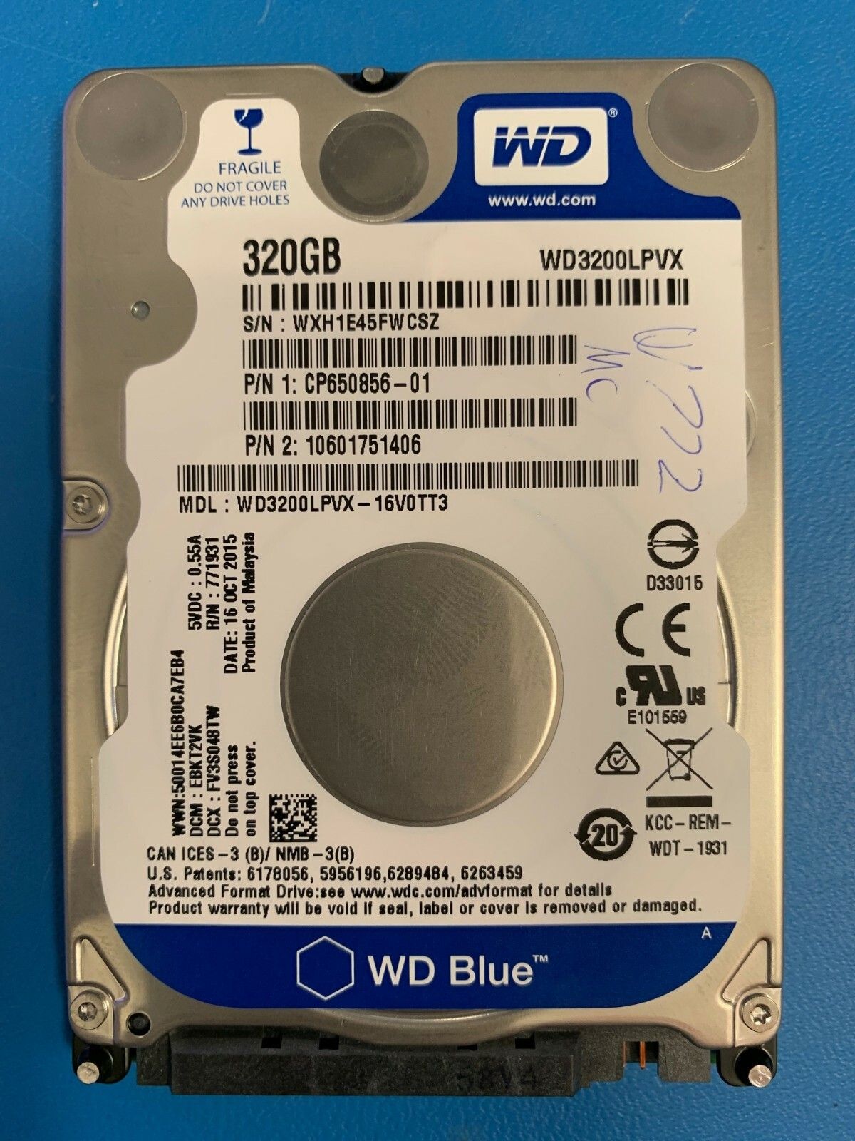 Western Digital Western Digital BLUE 320GB 2.5IN 5400rpm HDD WD3200LPVX-16V0TT3 DCM EBKT2VK