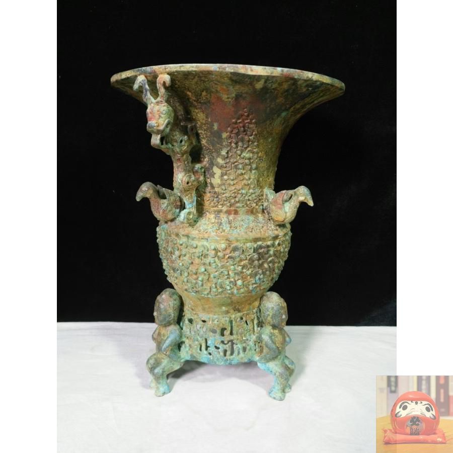 中国古美術 旧藏 明風 青銅器 圓罐 時代物 骨董 置物 收藏 茶道具 古銅器 中国古美術.珍品旧蔵.青銅器.細密彫.獣耳樽.装酒器 .祭祀