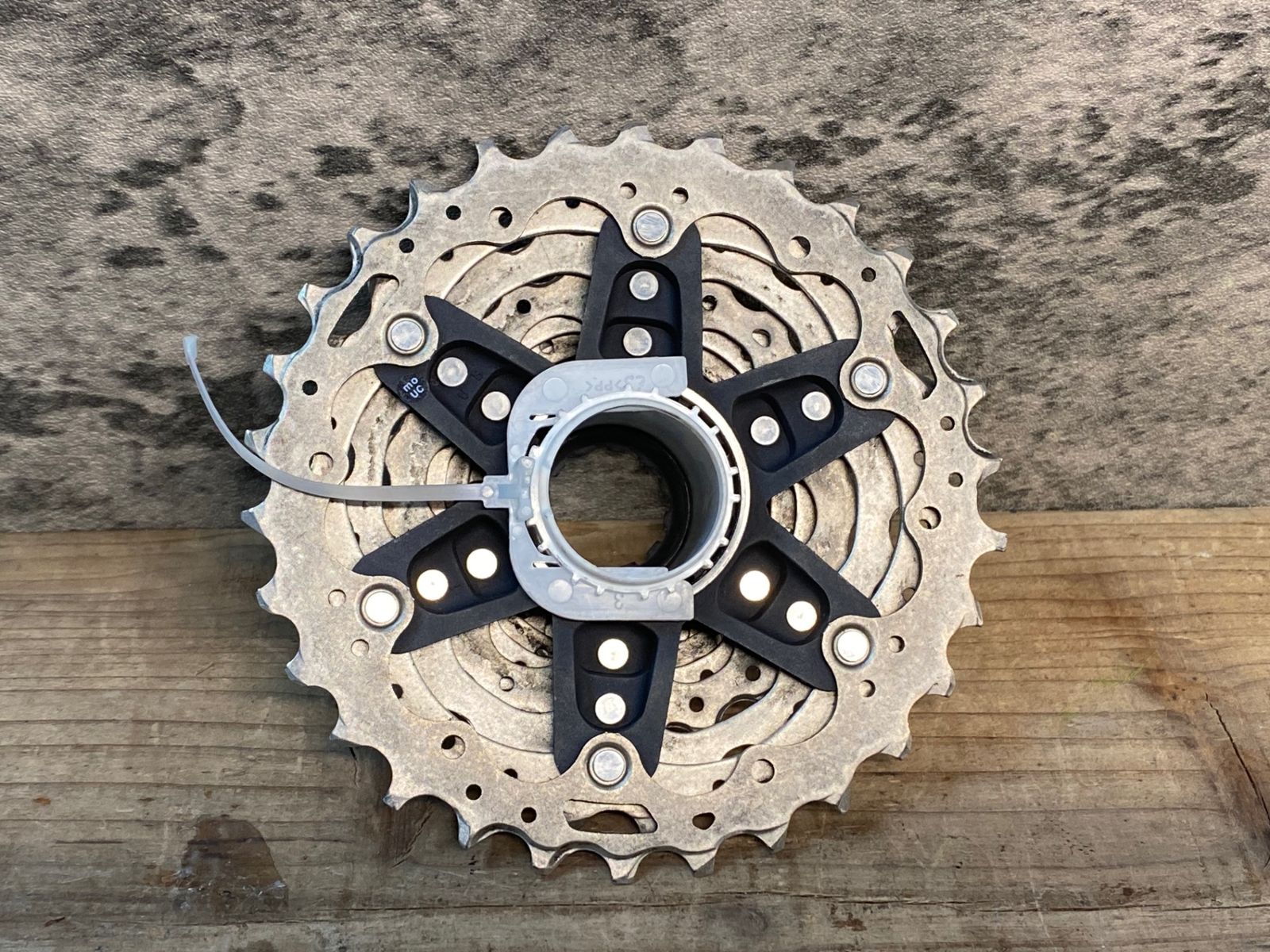 IS575 シマノ Shimano アルテグラ ULTEGRA CS-R8100