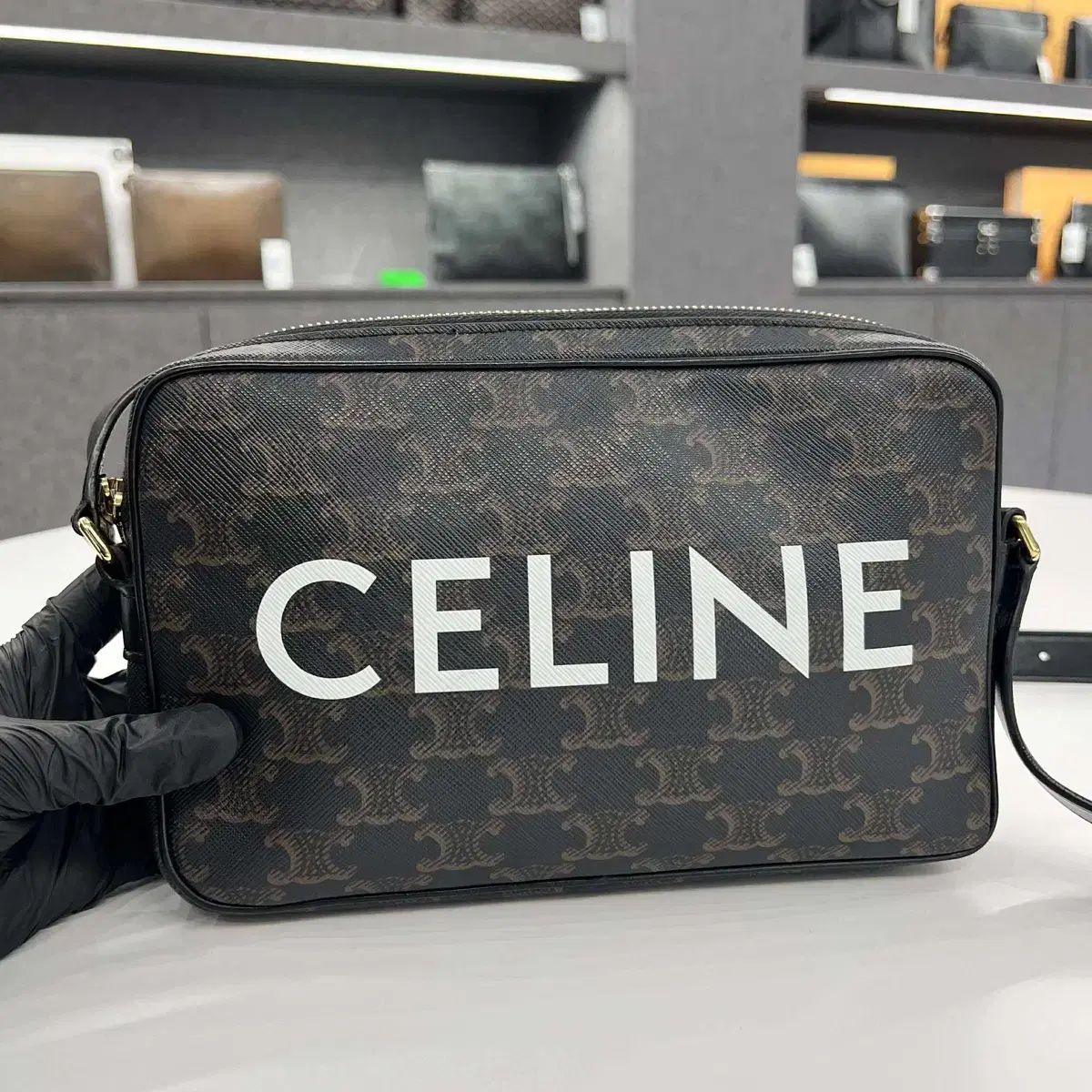 OS セリーヌ トリオンフ クロスバック