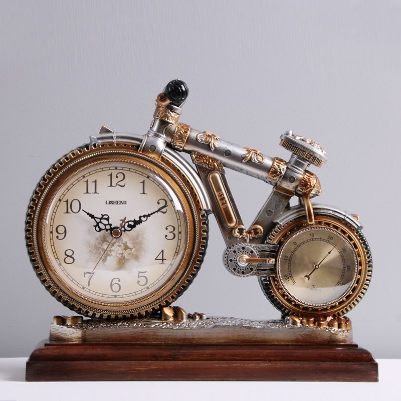 置き時計 卓上時計 アナログ時計 レトロ時計 アンティーク時計 ヨーロッパ風 北欧風 おしゃれ時計 モダン インテリア時計 静音時計 クォーツ時計 装飾時計 デザイン ミニ置時計 アンティーク かわいい プレゼント ギフト おしゃれ バイク オブジェ風 感 NEXPOTALLINN_EU