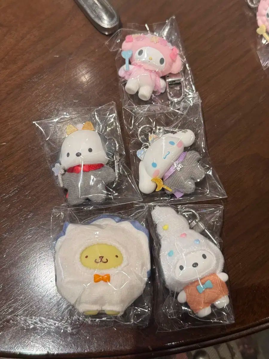 キティ まとめ 18 種 18個】サンリオ むにゃすやマスコット キティ