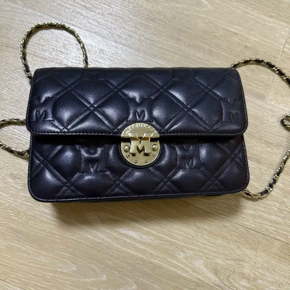 ショルダーバッグ バッグ 「メトロシティ」ショルダーバッグ