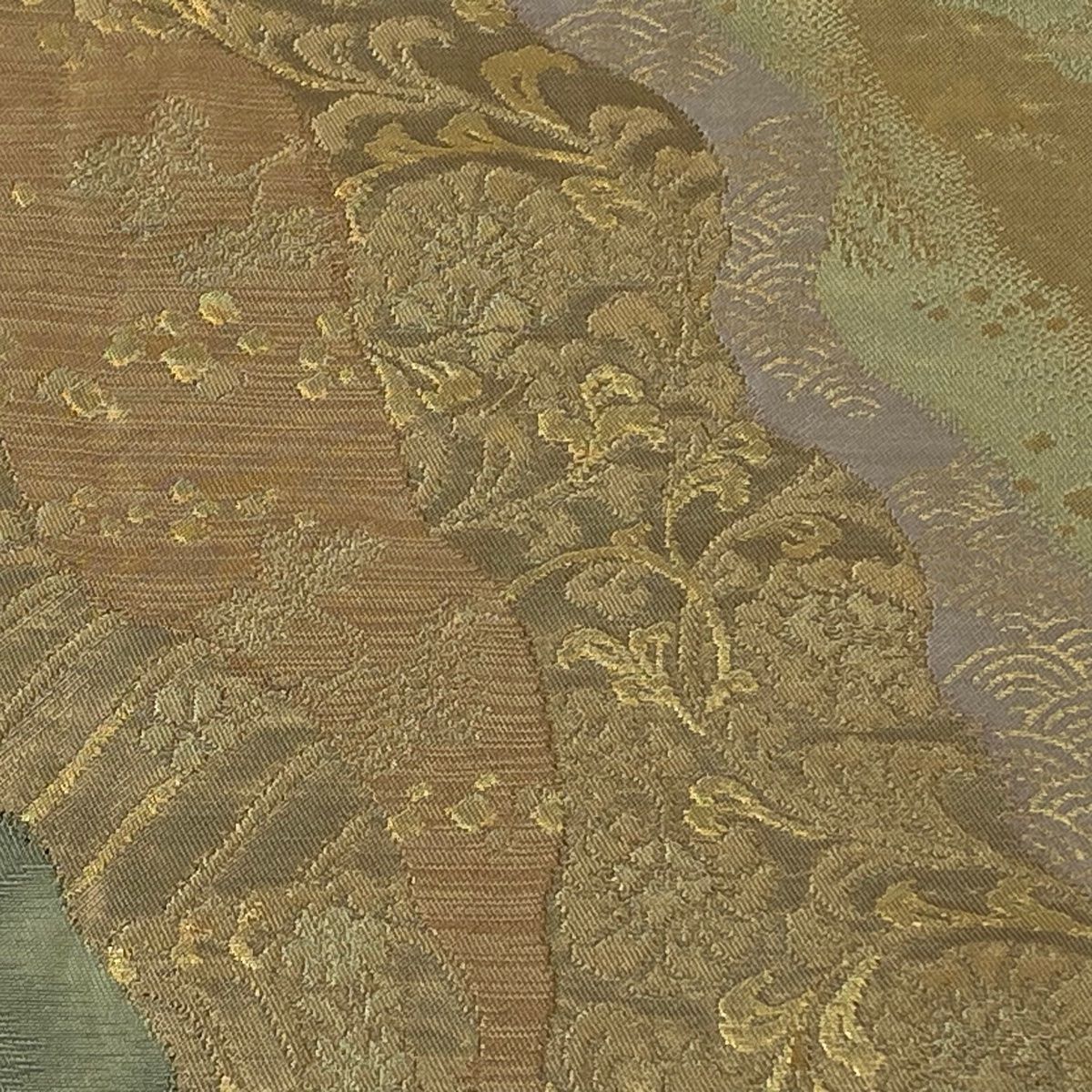 袋帯 秀品 花 金糸 箔 金色 六通 正絹 中古 袋帯 秀品 花唐草 波 金糸 箔 金色 六通 正絹 中古 袋帯 美品