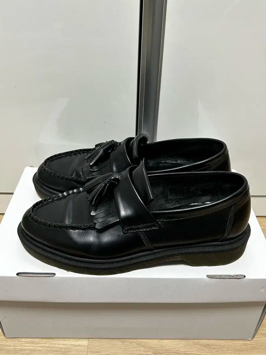 DR. MARTENS ドクターマーチン エイドリアン ブラック uk7