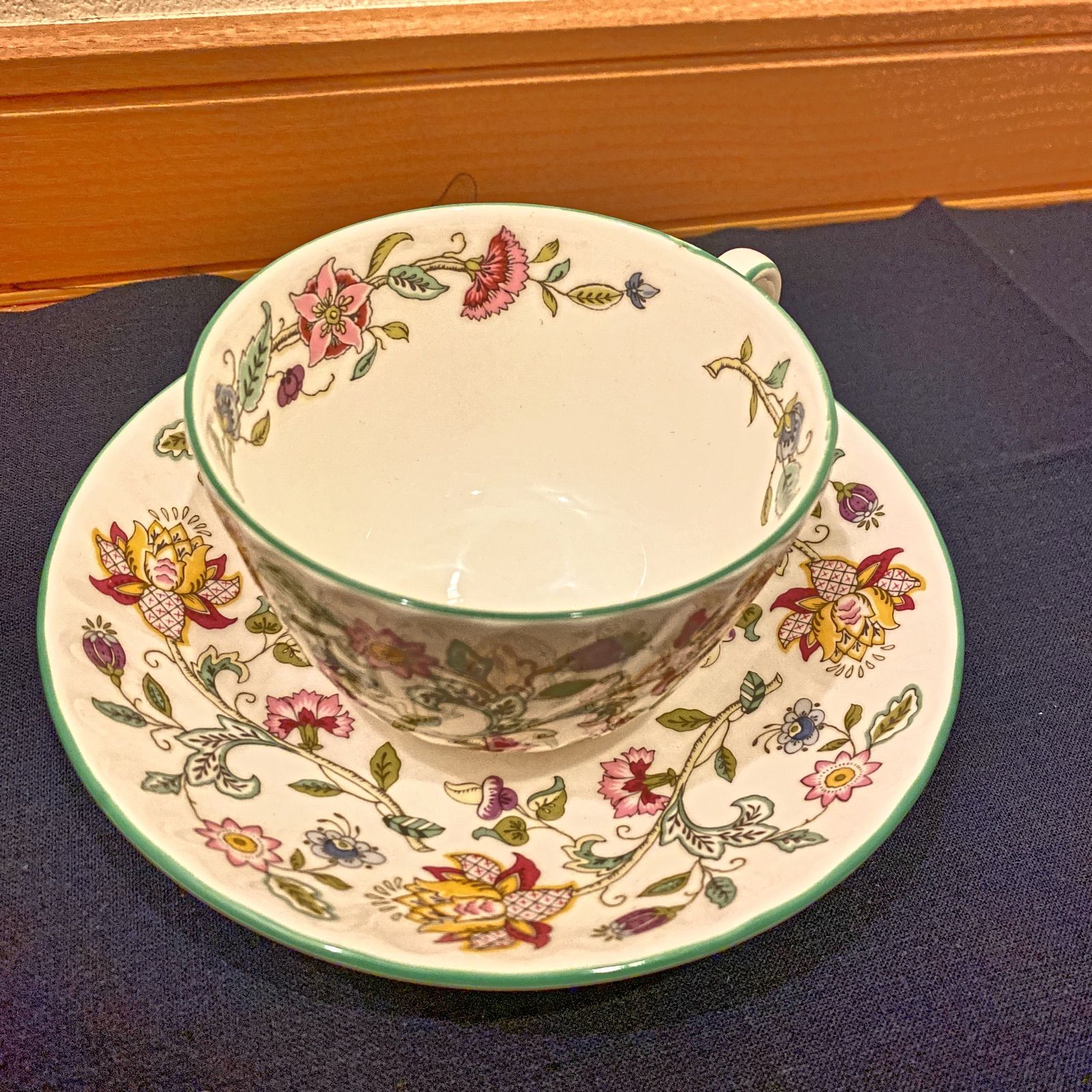 ミントン MINTON 花柄 ティーポット+置き皿 最終価格 売れなかったら バラで出品致します MINTON ミントン