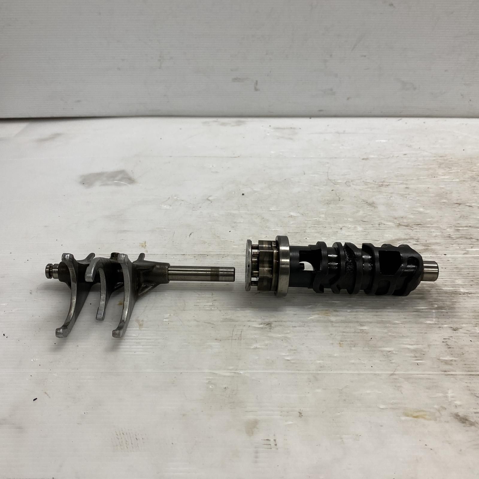 KAWASAKI Z750GP シフトドラム カワサキ [M-250328-10]