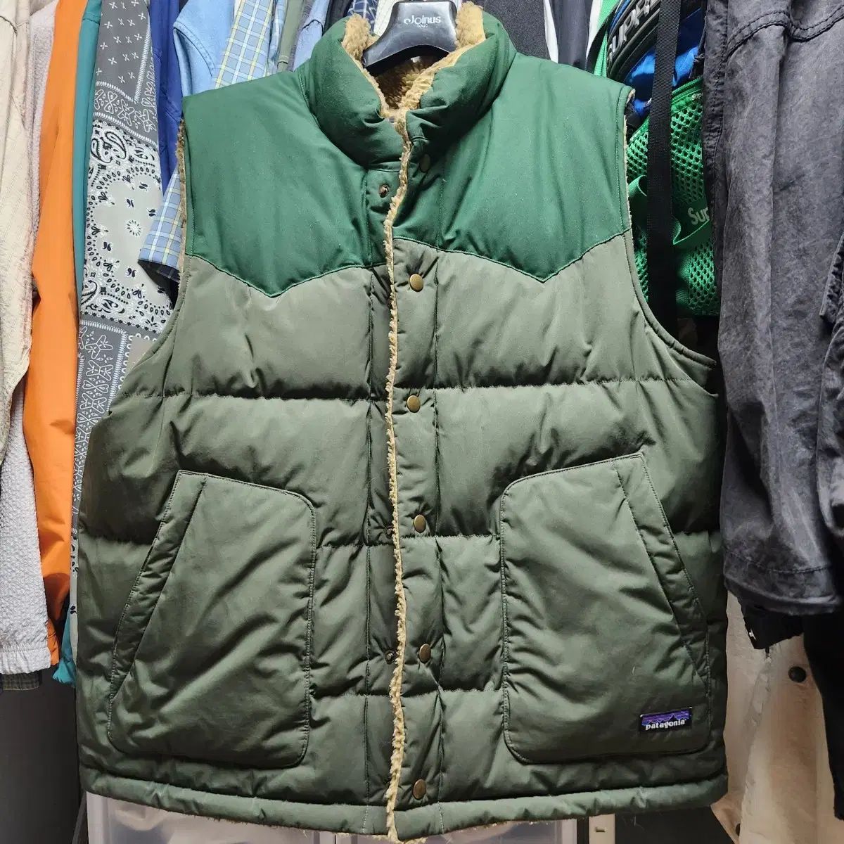 美品】パタゴニア patagonia ダウンベスト リバーシブル