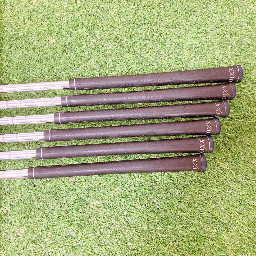 1.ゼクシオ 9代目 ゴルフクラブ メンズアイアンセット FLEX R スチール