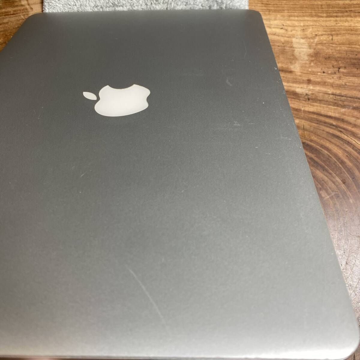 美品］Apple MacBook Air 13inch 2017/Core i5 1.8GHz/メモリ8GB