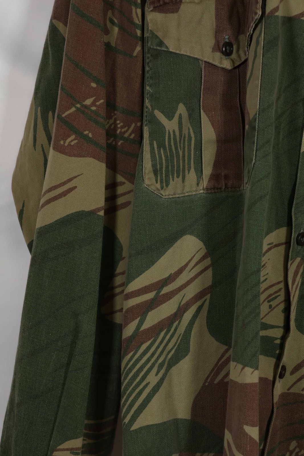 実物 ローデシア軍 ローデシア迷彩 シャツ ボタン欠損あり 中古品 Misc 