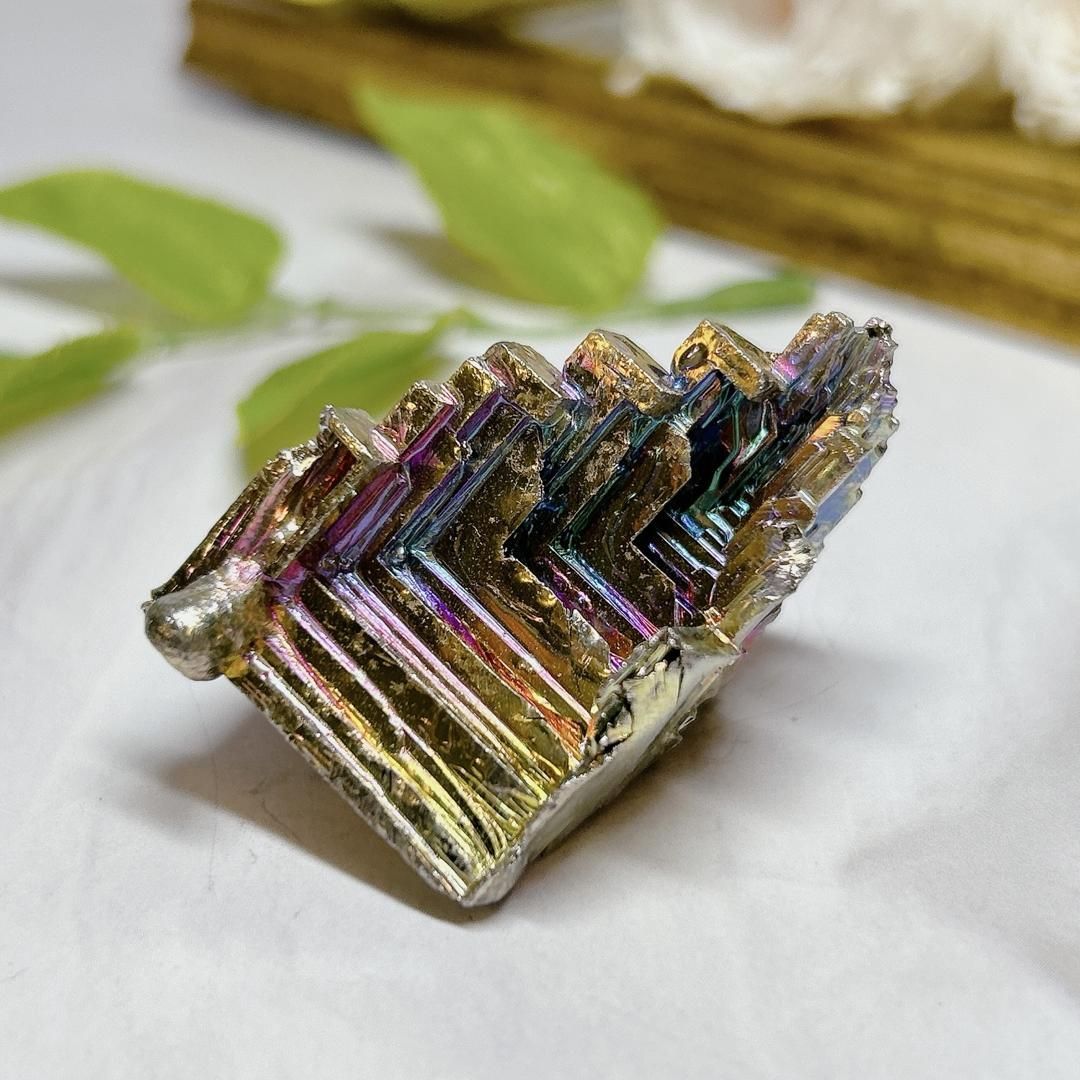 E6064】ビスマス＊蒼鉛＊人工結晶＊金属元素＊Bismuth - メルカリ