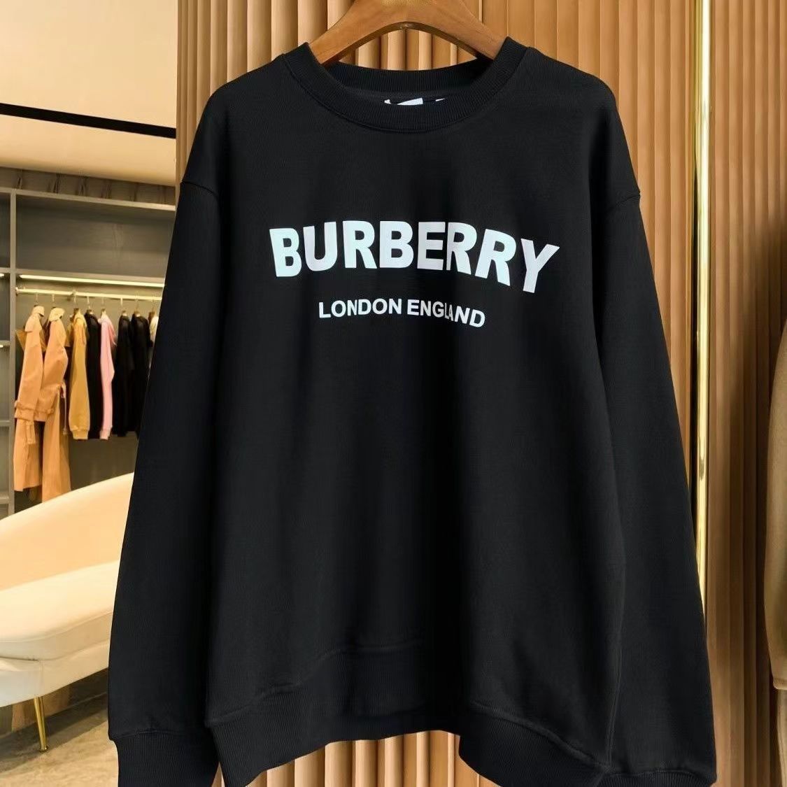 Burberry バーバリー　スウェット　長袖　Tシャツ　ファッション　大人気　新作　秋冬　男女兼用