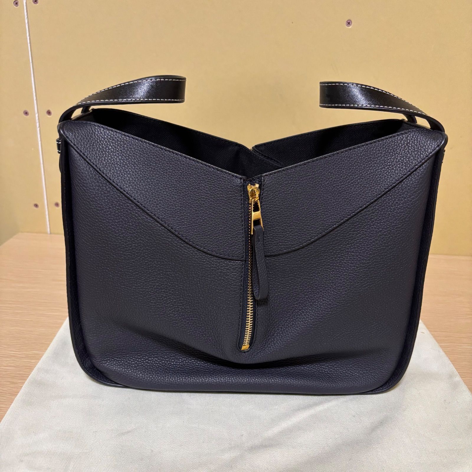 ☆【保管品】LOEWE ロエベ ハンモック スモール 2wayバック 